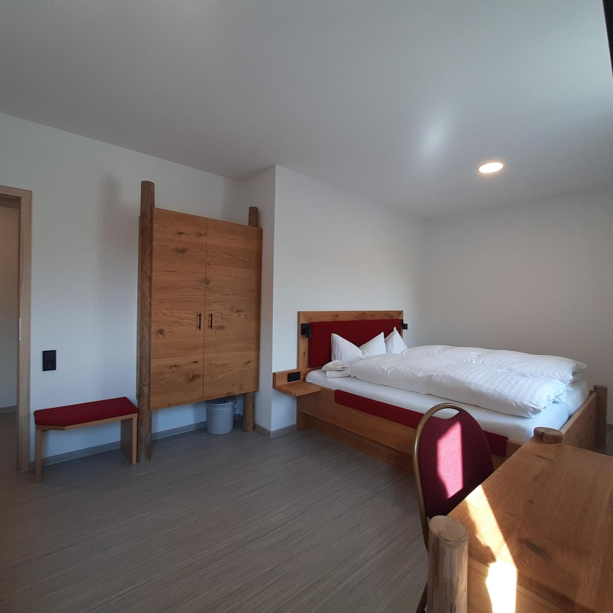Regenbogenhof Rudelswalde Hotel Crimmitschau ภายนอก รูปภาพ